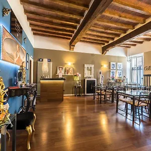 https://domus-san-martino.emilia-romagnahotels.net
